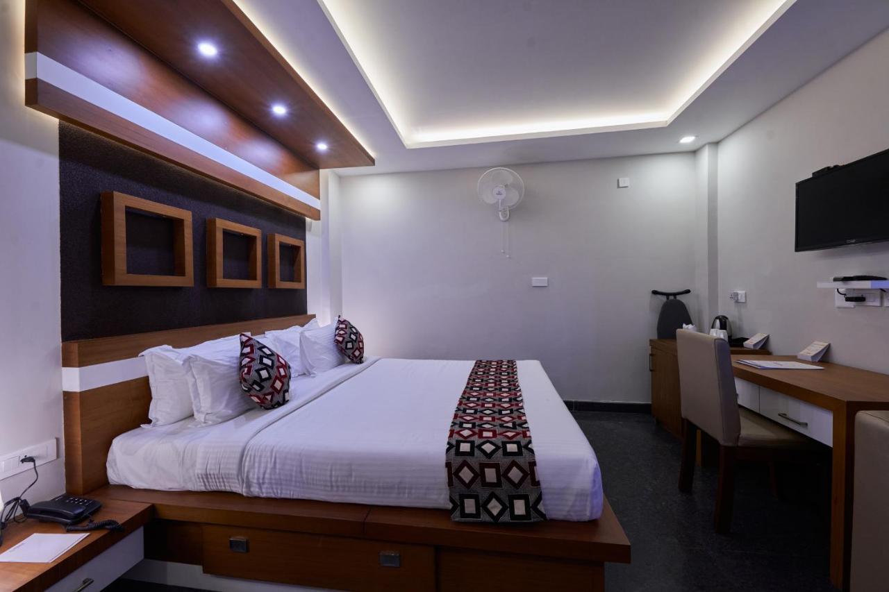 מלון Thrissur Vidya Residency מראה חיצוני תמונה
