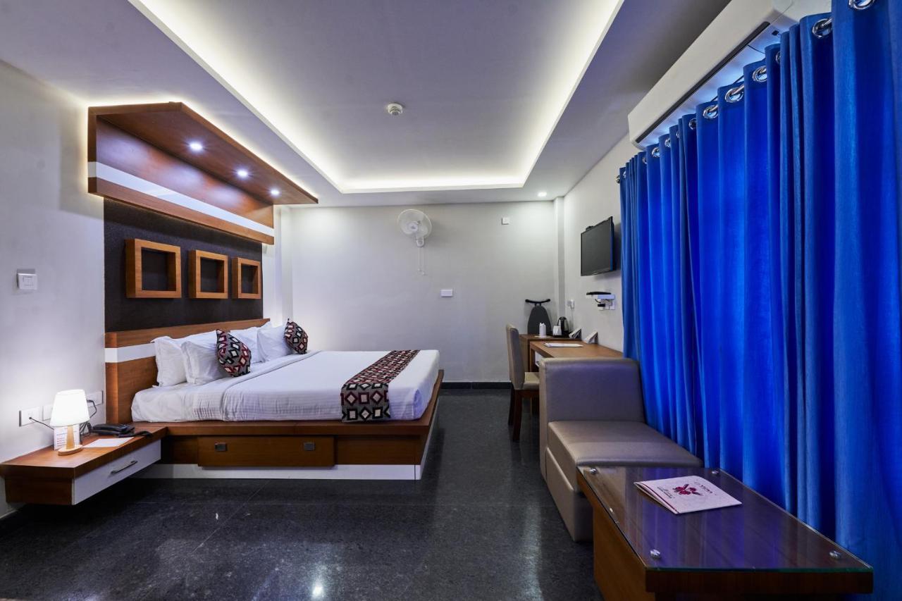 מלון Thrissur Vidya Residency מראה חיצוני תמונה